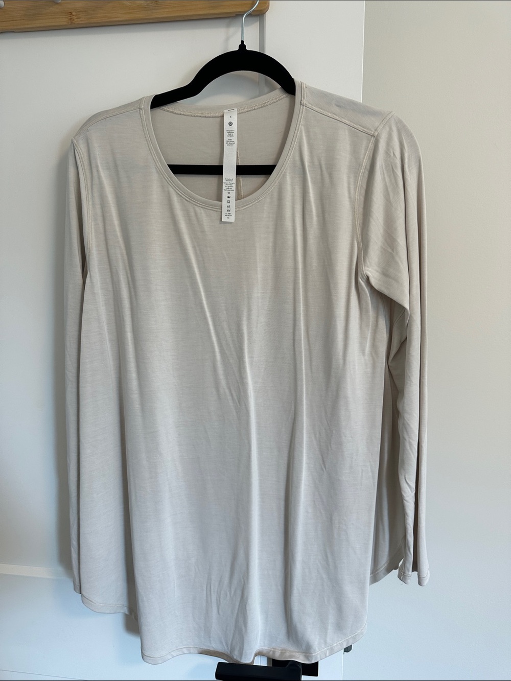lululemon athletica Long-Sleeve Crew Top - Light Beige